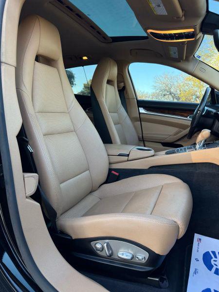 2016 Porsche Panamera S