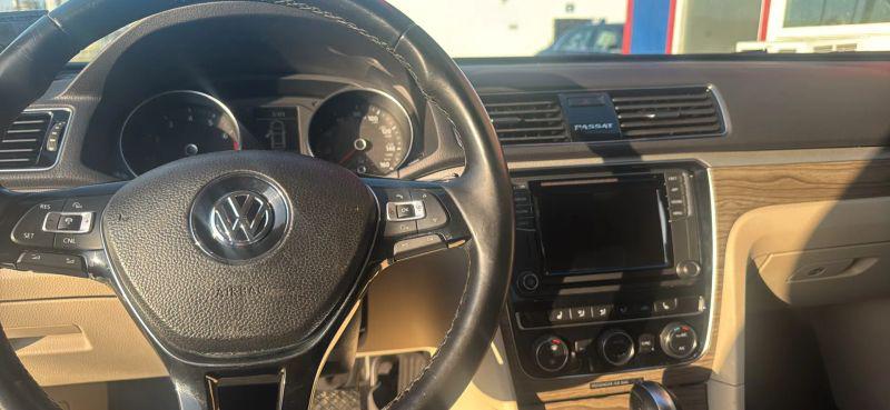 2018 Volkswagen Passat 2.0T SE