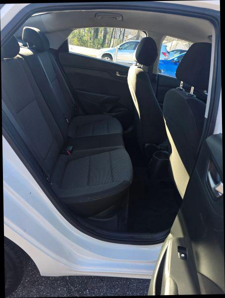 2020 Hyundai Accent SE
