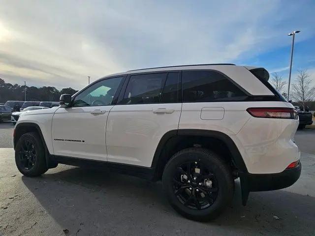 2026 Jeep Grand Cherokee Altitude 4x4
