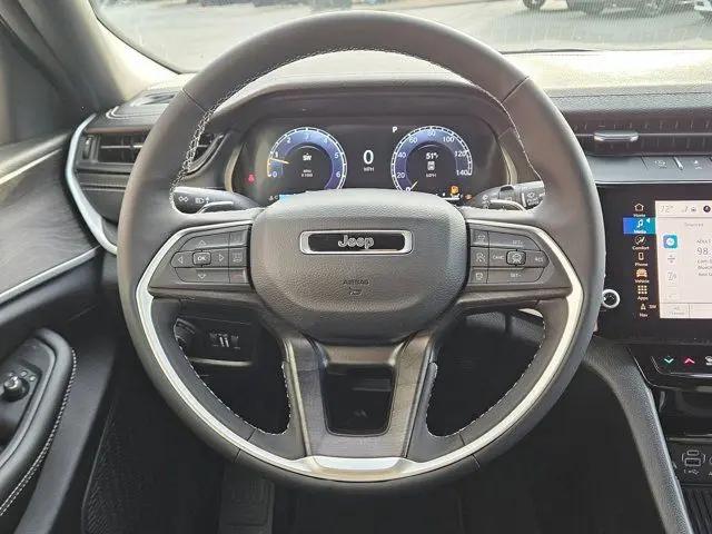 2026 Jeep Grand Cherokee Altitude 4x4