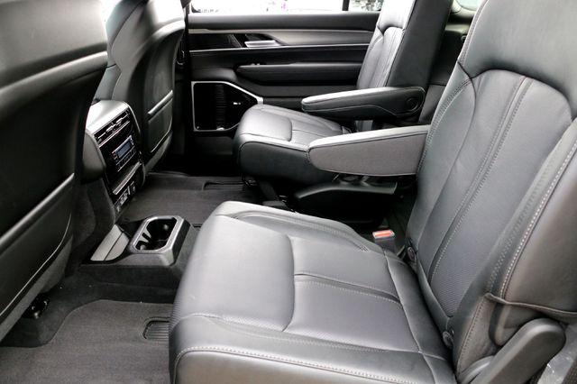 2026 Jeep Grand Wagoneer Limited Altitude 4x4