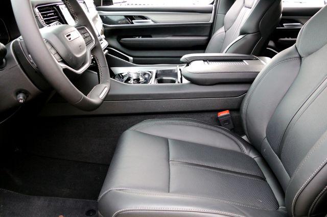 2026 Jeep Grand Wagoneer 4x4