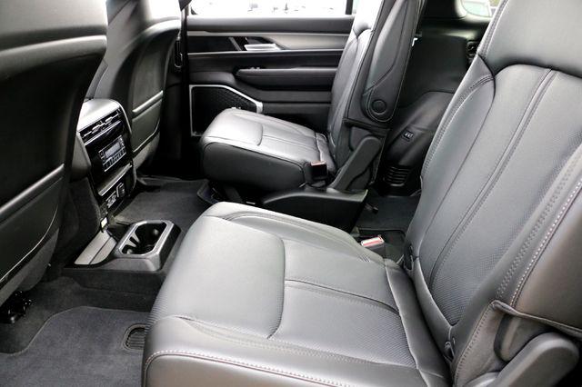 2026 Jeep Grand Wagoneer 4x4