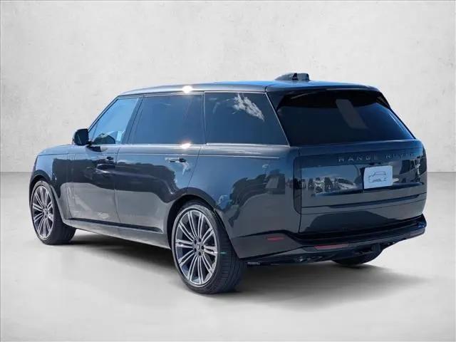 2025 Land Rover Range Rover P530 SE 7 Seat