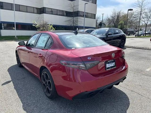 2025 Alfa Romeo Giulia Intensa AWD