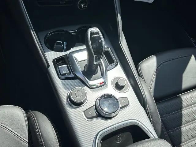 2025 Alfa Romeo Giulia Intensa AWD