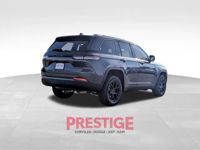 2026 Jeep Grand Cherokee Altitude 4x4