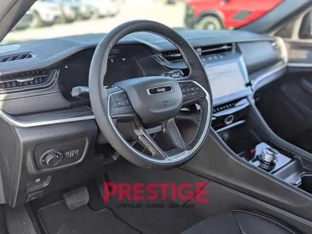 2026 Jeep Grand Cherokee Altitude 4x4