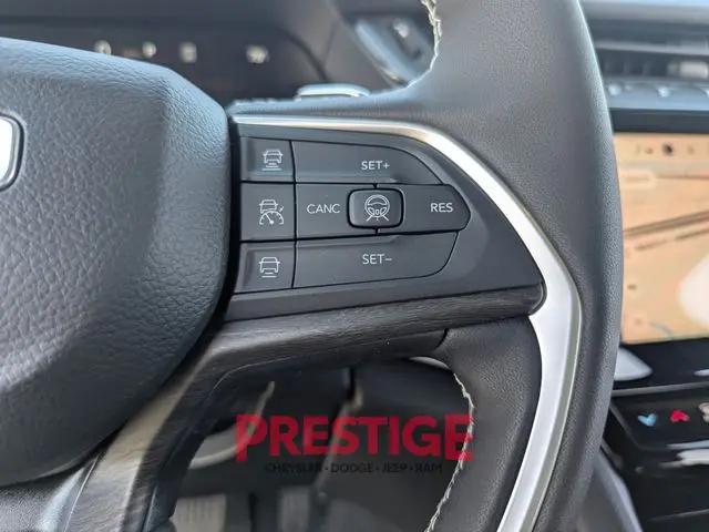 2026 Jeep Grand Cherokee Altitude 4x4
