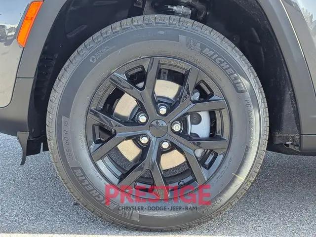 2026 Jeep Grand Cherokee Altitude 4x4