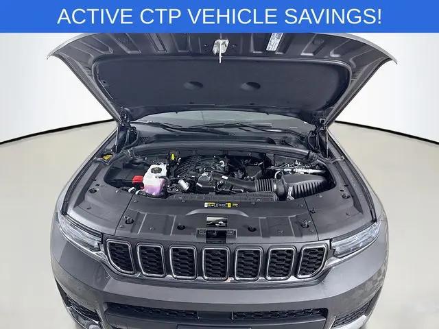 2025 Jeep Grand Cherokee L Laredo 4x4