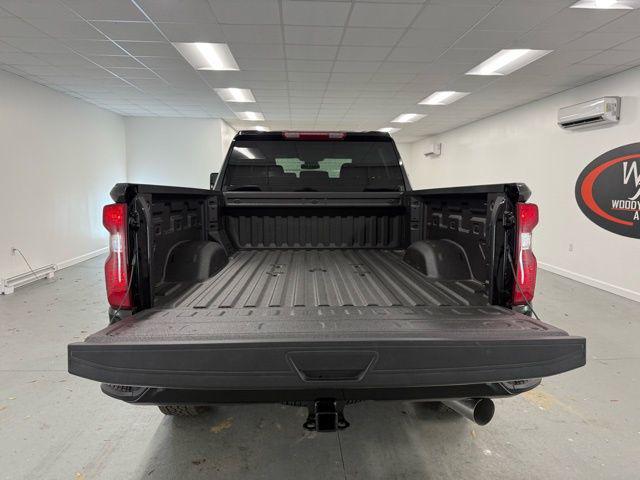 2026 Chevrolet Silverado 2500HD Crew Cab, Standard Bed, WT, 4WD