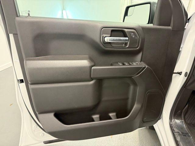 2026 GMC Sierra 1500 Crew Cab, Short Bed, Pro, 4WD