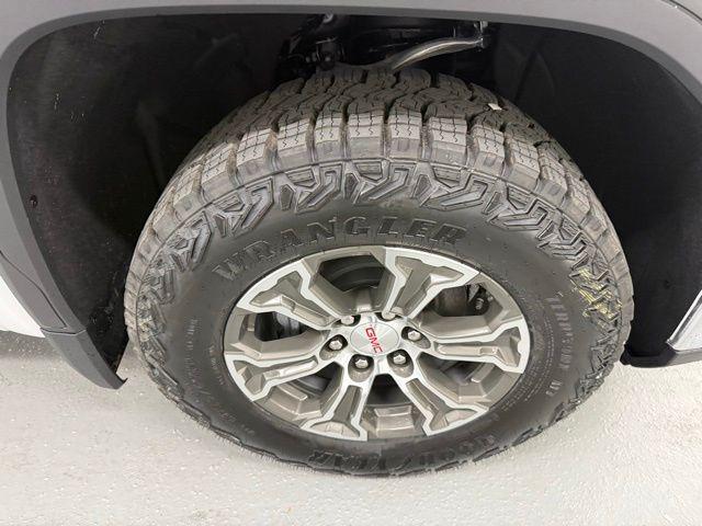 2026 GMC Sierra 1500 Crew Cab, Short Bed, Pro, 4WD