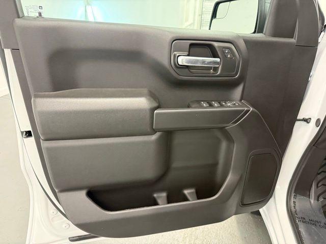 2026 GMC Sierra 1500 Crew Cab, Short Bed, Pro, 4WD