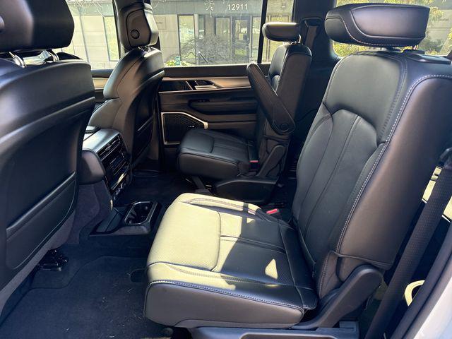 2026 Jeep Grand Wagoneer L 4x4