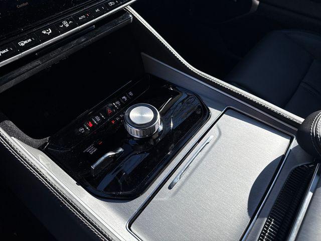 2026 Jeep Grand Wagoneer L 4x4