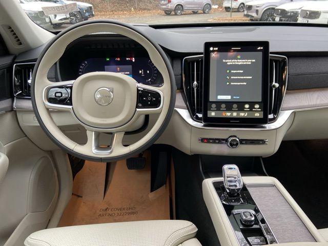 2026 Volvo XC90 Ultra, B6 AWD Gas (mild hybrid), Gasoline, Bright, 7 Seats