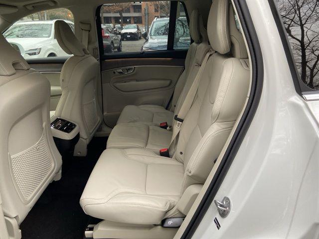 2026 Volvo XC90 Ultra, B6 AWD Gas (mild hybrid), Gasoline, Bright, 7 Seats