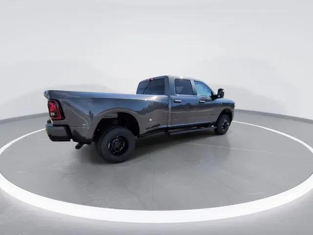 2026 Ram 3500 Big Horn Crew Cab 4x4 8' Box