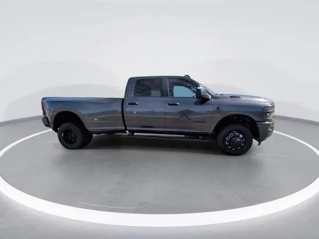 2026 Ram 3500 Big Horn Crew Cab 4x4 8' Box