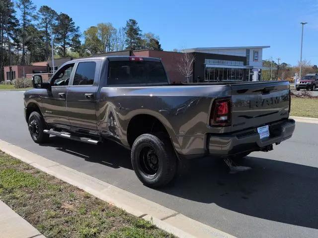 2026 Ram 3500 Big Horn Crew Cab 4x4 8' Box