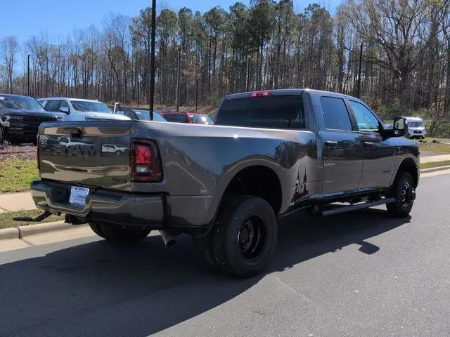 2026 Ram 3500 Big Horn Crew Cab 4x4 8' Box