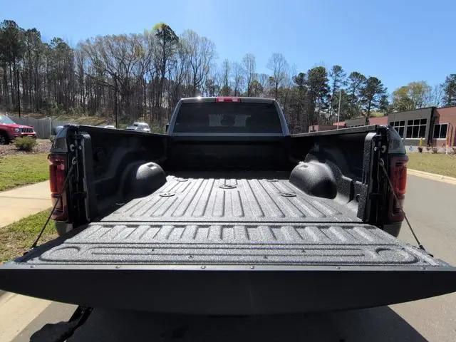 2026 Ram 3500 Big Horn Crew Cab 4x4 8' Box