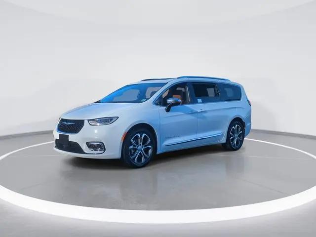 2026 Chrysler Pacifica Pinnacle