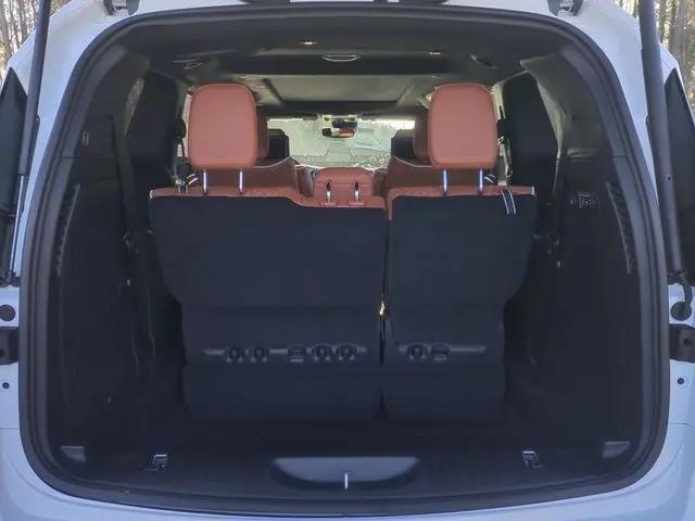 2026 Chrysler Pacifica Pinnacle