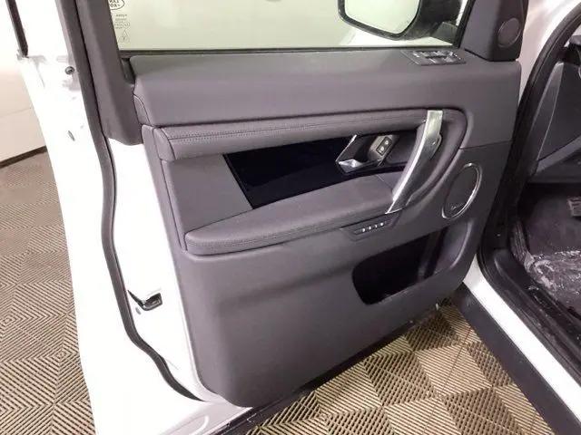 2025 Land Rover Discovery Sport S