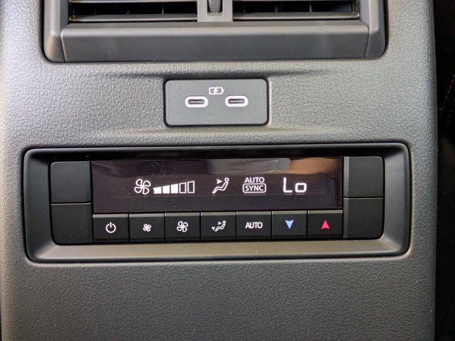 2026 Mazda X-90 3.3 Turbo Select