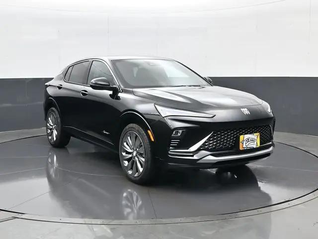 2026 Buick NV Avenir FWD