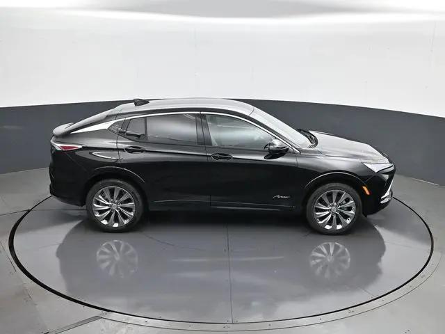 2026 Buick NV Avenir FWD