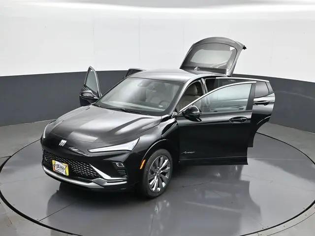 2026 Buick NV Avenir FWD
