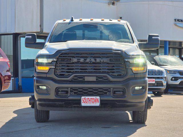 2026 Ram 3500 Tradesman Crew Cab 4x4 8' Box
