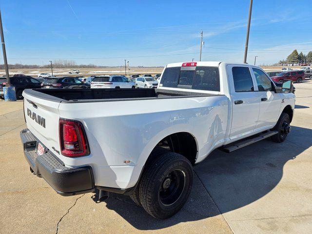 2026 Ram 3500 Tradesman Crew Cab 4x4 8' Box