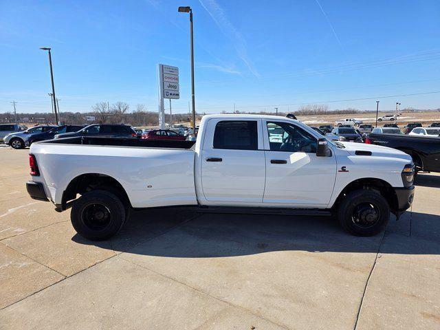 2026 Ram 3500 Tradesman Crew Cab 4x4 8' Box