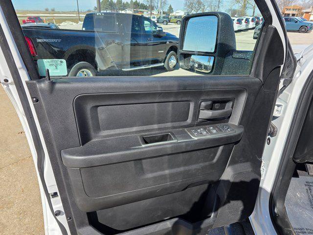 2026 Ram 3500 Tradesman Crew Cab 4x4 8' Box