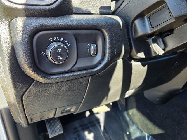 2026 Ram 3500 Tradesman Crew Cab 4x4 8' Box