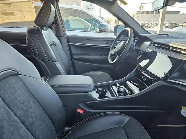 2026 Jeep Grand Cherokee Altitude 4x4 for sale in Williamsport, PA