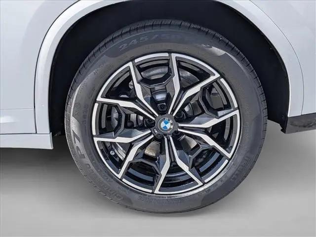 2025 BMW X4 xDrive30i