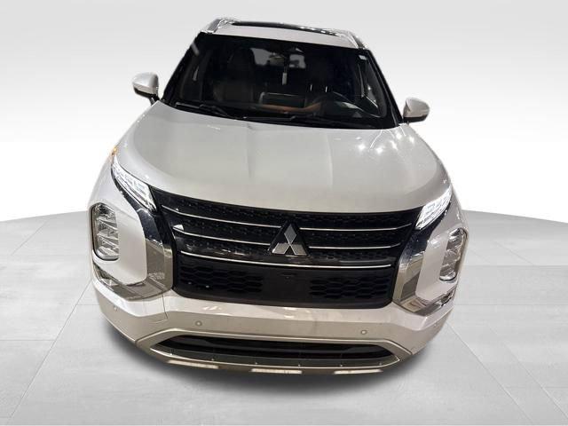 2022 Mitsubishi Outlander SEL 2.5 2WD 2022 Mitsubishi Outlander SEL 2.5 2WD