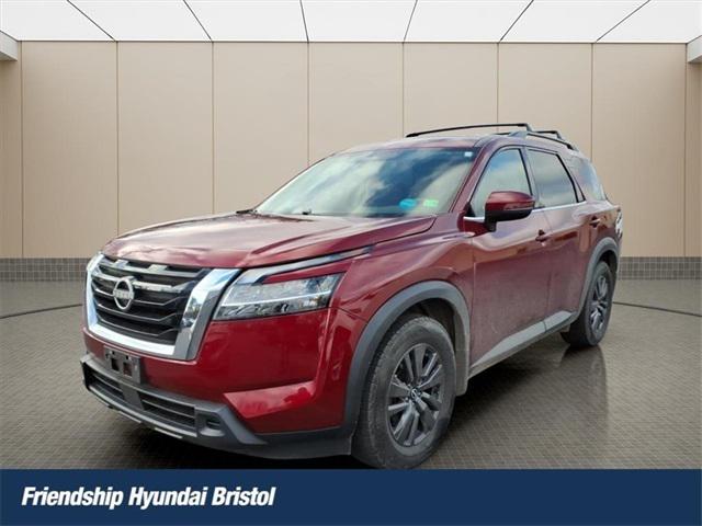 2022 Nissan Pathfinder SV 4WD 2022 Nissan Pathfinder SV 4WD