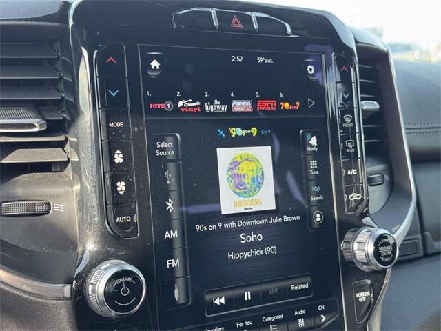 2021 RAM 1500 Laramie Crew Cab 4x4 57 Box