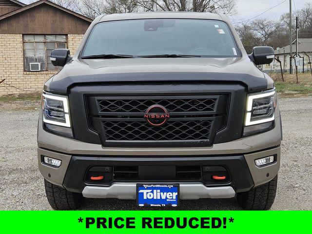2023 Nissan TITAN Crew Cab PRO-4X 4x4