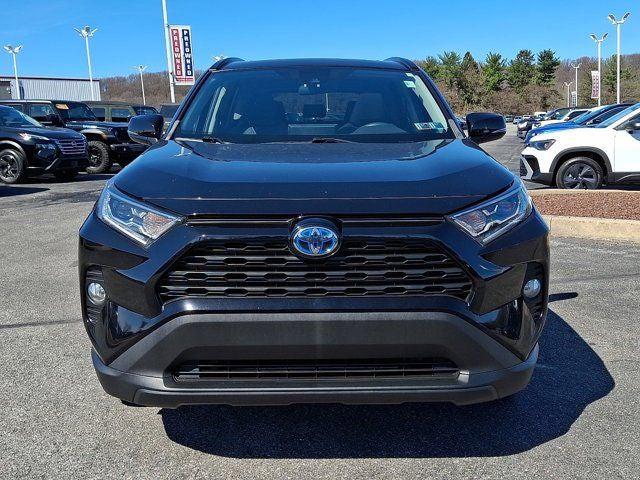 2021 Toyota RAV4 Hybrid XLE
