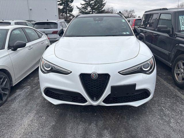 2022 Alfa Romeo Stelvio Veloce Ti AWD