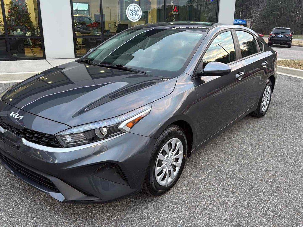 2024 Kia Forte LX FWD